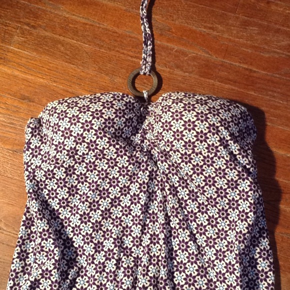 Halter top - Picture 3 of 5